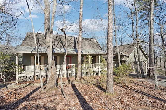 view of front of house featuring covered porch