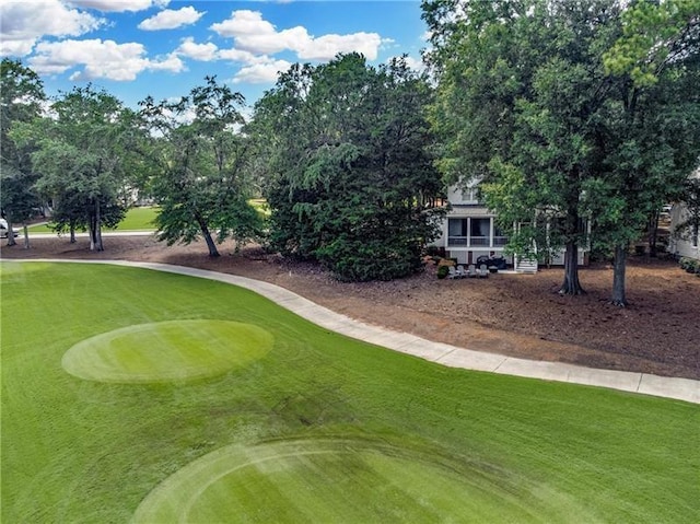 137 Oakton S, Eatonton, GA 31024 - view of property's community with view of golf course and a lawn