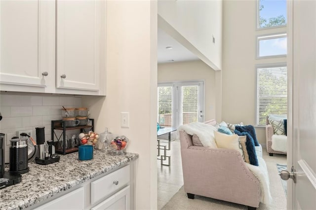 297 Aylesbury Blvd, Mcdonough, GA 30252 - bar area featuring backsplash