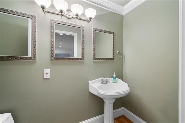 465 Willowbrook Dr SE, Smyrna, GA 30082 - half bath featuring ornamental molding, toilet, and baseboards