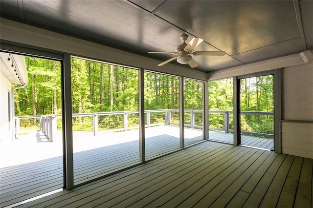 465 Willowbrook Dr SE, Smyrna, GA 30082 - unfurnished sunroom with a ceiling fan