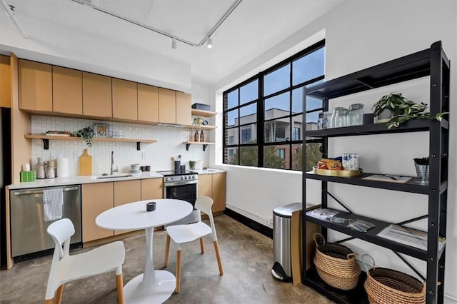 kitchen featuring open shelves, a sink, appliances with stainless steel finishes, decorative backsplash, and finished concrete floors