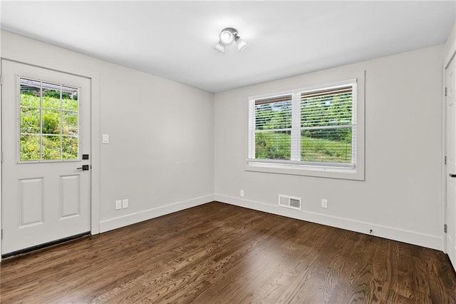 1887 Shalimar Dr, Atlanta, GA 30345 - foyer entrance with baseboards and wood finished floors