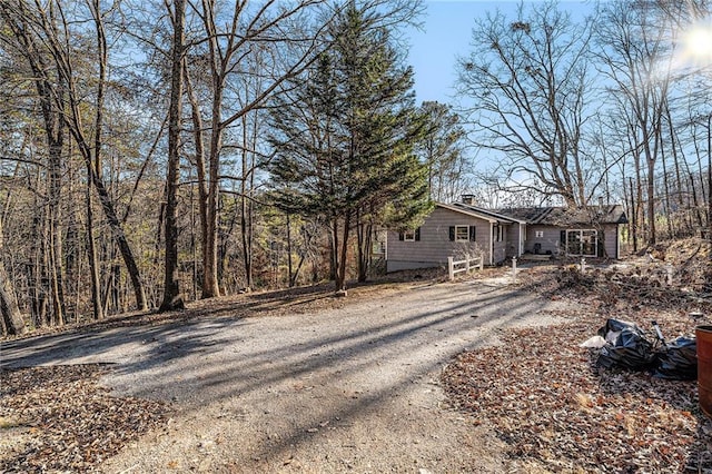 view of front of property