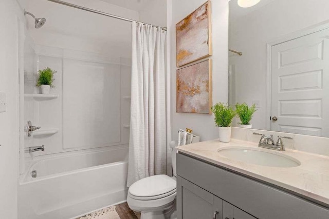 939 Brittfield Way, Loganville, GA 30052 - bathroom featuring vanity and shower / tub combo