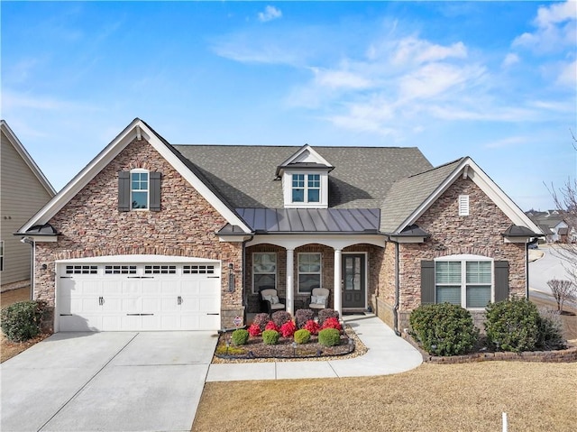 craftsman-style house featuring a porch