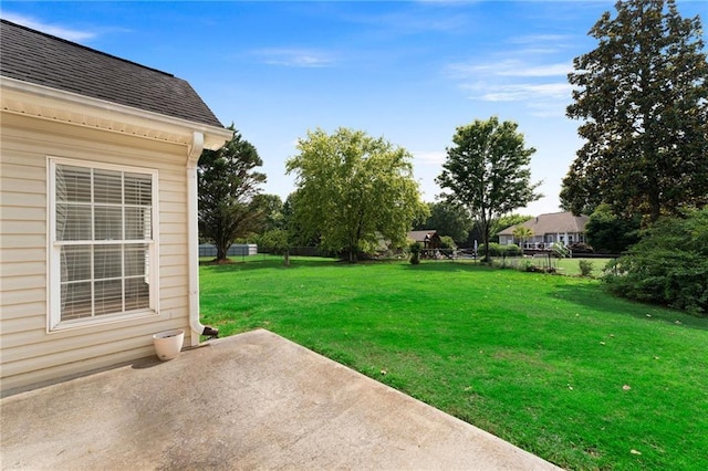 16 Kentucky Walk NE, Cartersville, GA 30121 - view of grassy yard featuring a patio area