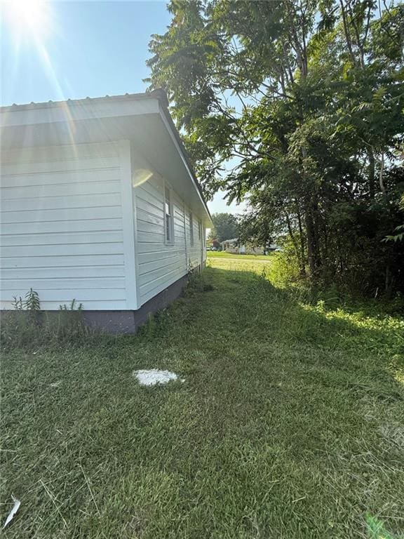 1561 Demorest Mount Airy Hwy, Mount Airy, GA 30563 - view of property exterior featuring a lawn