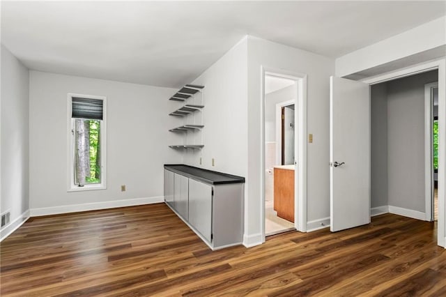 1075 Winding Branch Ln, Atlanta, GA 30338 - empty room featuring dark wood finished floors and baseboards
