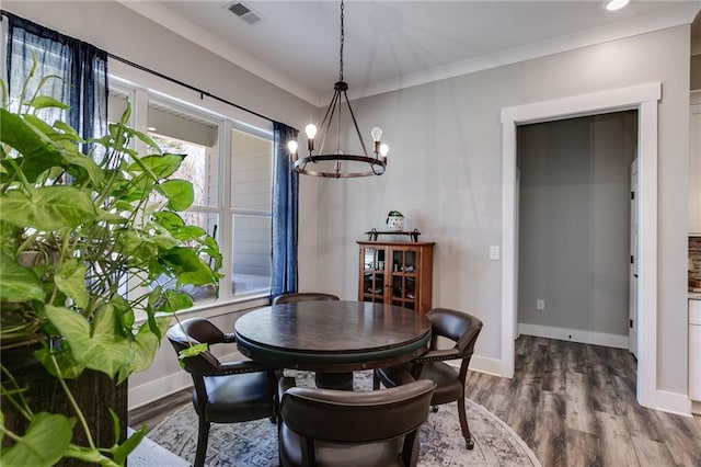 340 Taylor Path, Dallas, GA 30157 - dining room with dark wood-type flooring, baseboards, a chandelier, and visible vents