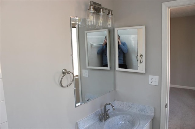 bathroom featuring sink