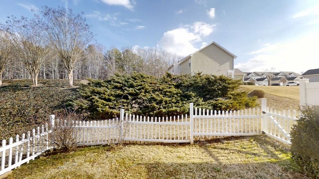 exterior space featuring fence