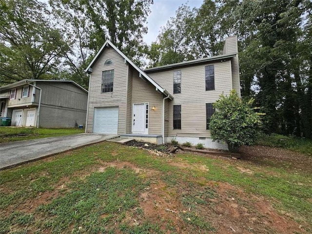 view of front facade featuring a garage