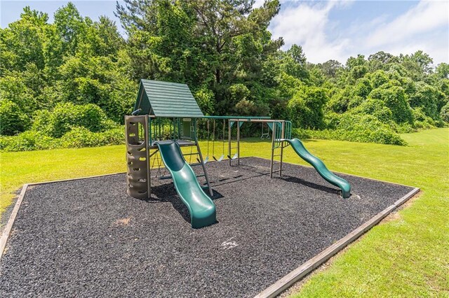 1241 Hogan Ridge Ct, Grayson, GA 30017 - community playground featuring a yard