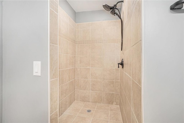 full bathroom featuring a shower stall