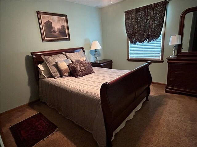 view of carpeted bedroom