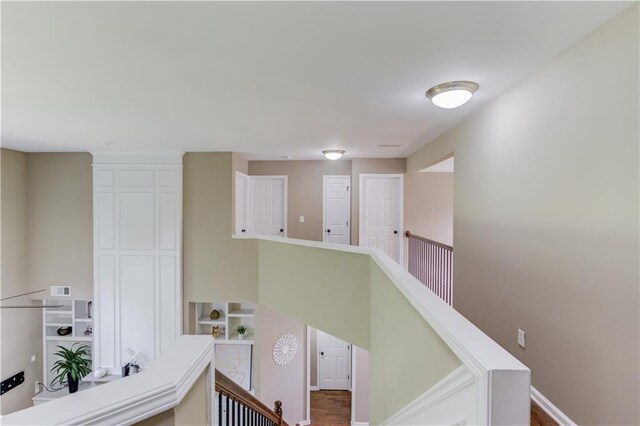 5115 Amberden Hall Dr, Suwanee, GA 30024 - corridor featuring an upstairs landing and baseboards