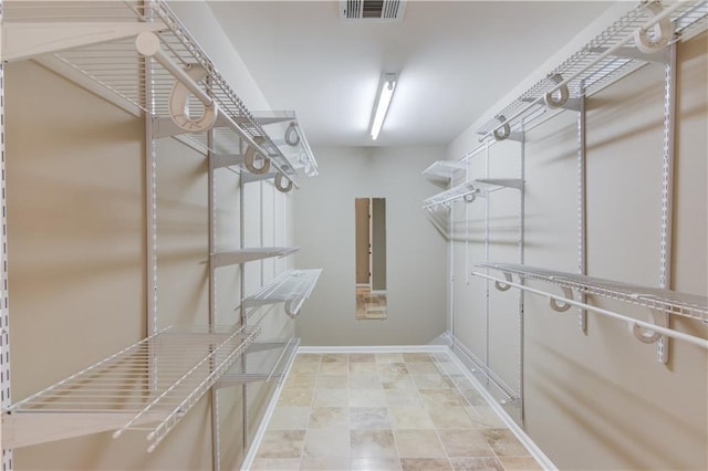 5115 Amberden Hall Dr, Suwanee, GA 30024 - view of walk in closet