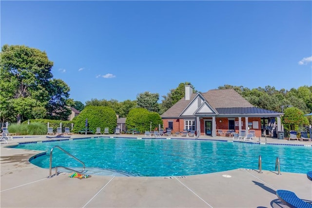 5115 Amberden Hall Dr, Suwanee, GA 30024 - community pool featuring a patio