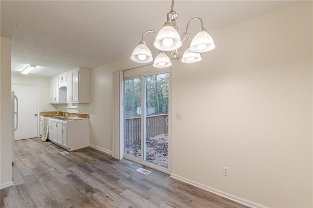 bonus room with carpet, ceiling fan, and a textured ceiling