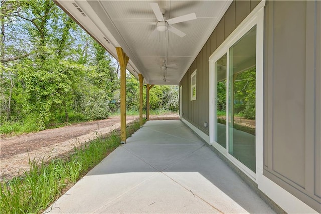 5232 W Mountain St, Stone Mountain, GA 30083 - view of patio / terrace with a ceiling fan