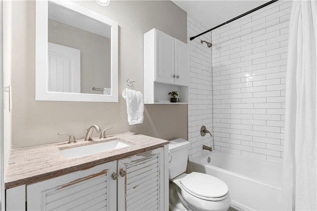 full bathroom featuring vanity, toilet, and shower / bath combo