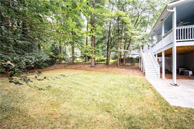 view of yard featuring central AC unit