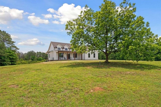 1423 Hillcrest Rd, Bowdon, GA 30108 - modern farmhouse style home with a front yard