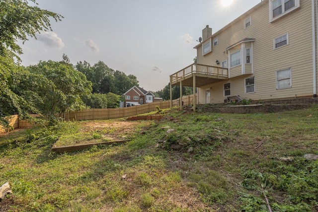 422 Inwood Trl, Lawrenceville, GA 30043 - view of yard featuring a deck