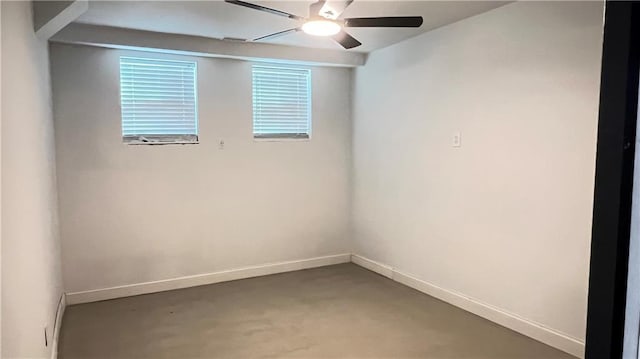 unfurnished room featuring ceiling fan