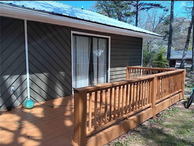 240 Varnes Ln, Lakemont, GA 30552 - view of wooden terrace