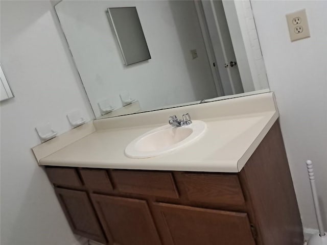 340 Teal Ct, Roswell, GA 30076 - bathroom with vanity