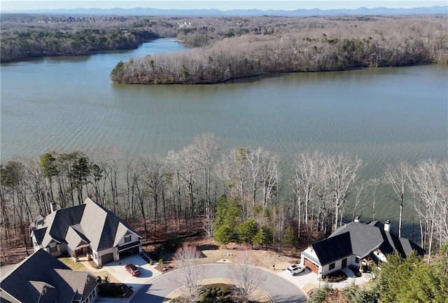 Listing photo 2 for 3597 Water Front Dr, Gainesville GA 30506