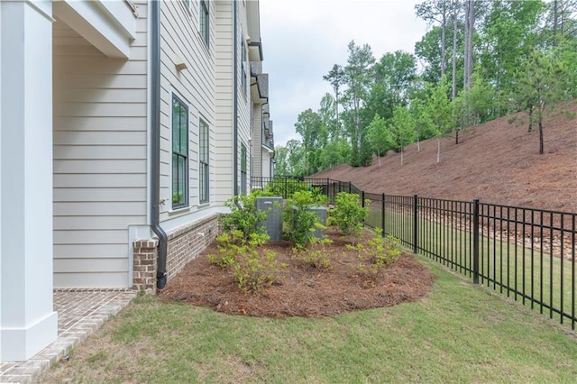 4948 Sudbrook Way, Peachtree Corners, GA 30092 - view of yard featuring fence and central air condition unit