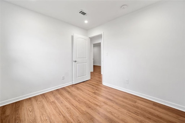 8535 Hiram Acworth Hwy, Dallas, GA 30157 - unfurnished room featuring light wood-style flooring, a smoke detector, and recessed lighting