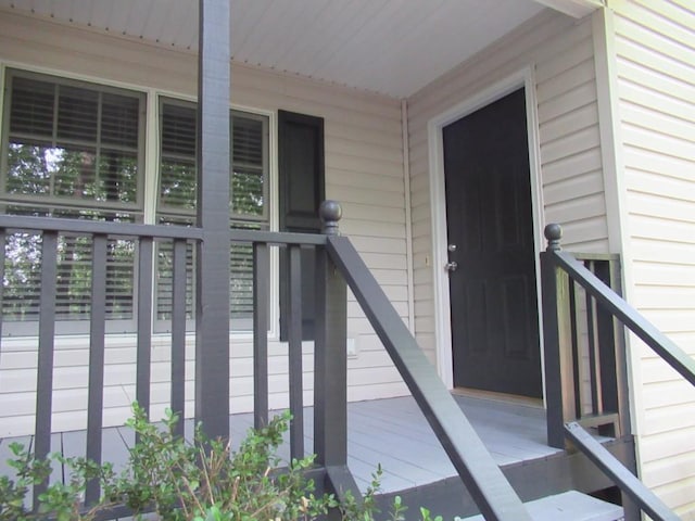 152 Royal Oaks Ln, Dahlonega, GA 30533 - entrance to property featuring a porch