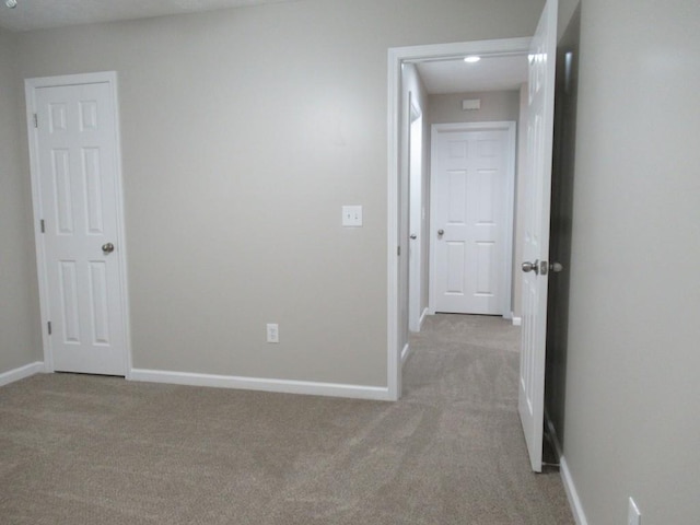 152 Royal Oaks Ln, Dahlonega, GA 30533 - unfurnished room featuring light colored carpet and baseboards
