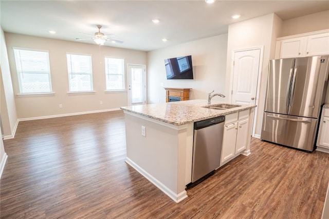 155 Sanctuary Pl, Jasper, GA 30107 - kitchen with appliances with stainless steel finishes, a ceiling fan, dark wood-style floors, white cabinetry, and recessed lighting
