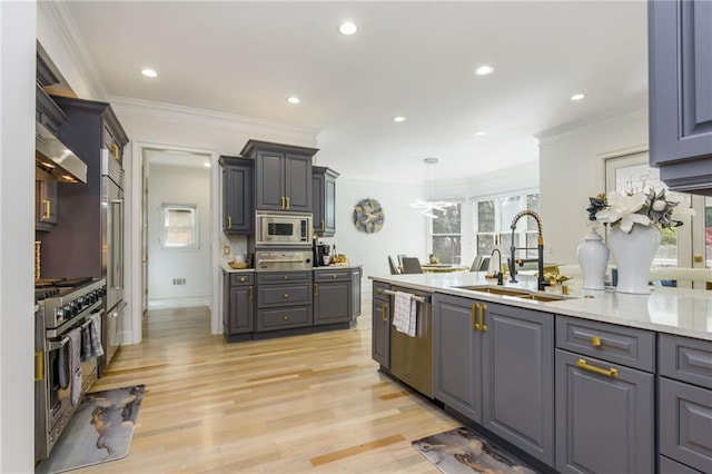 2461 Oak Grove Ests NE, Atlanta, GA 30345 - kitchen featuring high end appliances, a sink, gray cabinetry, recessed lighting, and light wood-style flooring