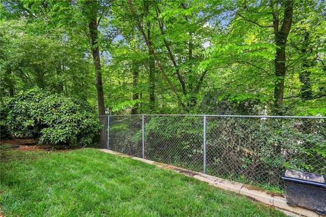 view of yard featuring fence