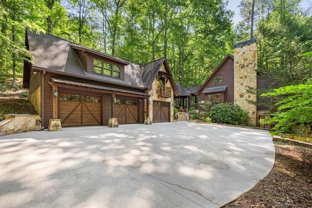 view of front of home with a garage