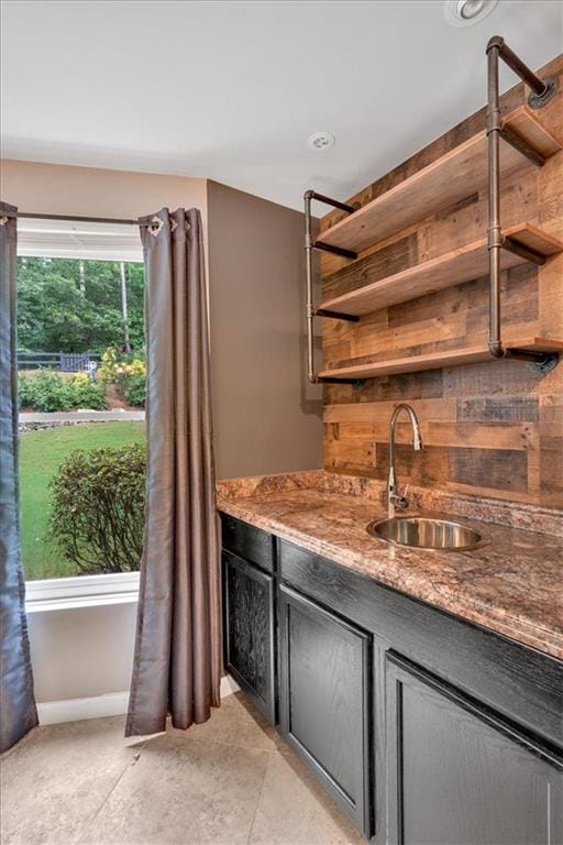 212 Thorncliff Way, Acworth, GA 30101 - bar area with a sink and baseboards