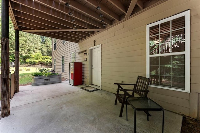 5828 Paliser Trce, Sugar Hill, GA 30518 - view of patio / terrace
