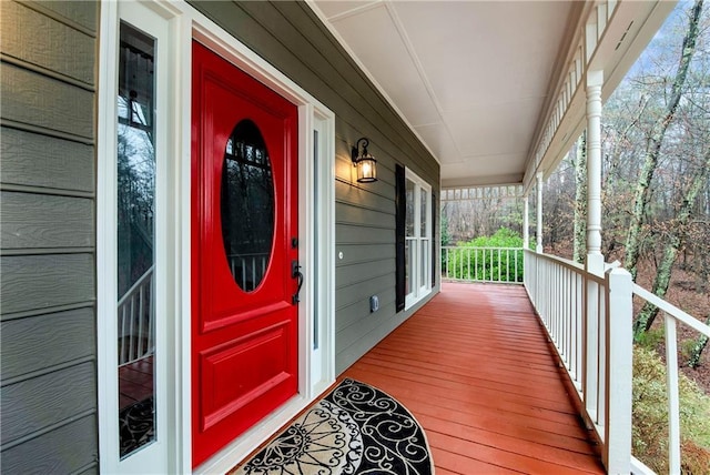 view of property entrance