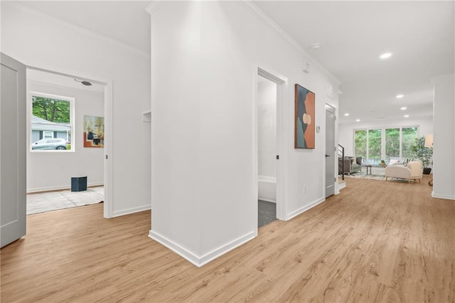 2926 5th St SW, Atlanta, GA 30315 - hall featuring light wood finished floors, recessed lighting, baseboards, and ornamental molding
