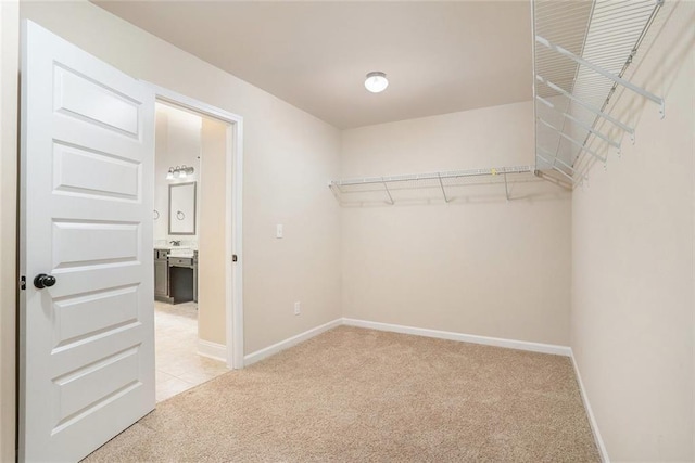 381 Homestead Cir, Forsyth, GA 31029 - spacious closet featuring light carpet