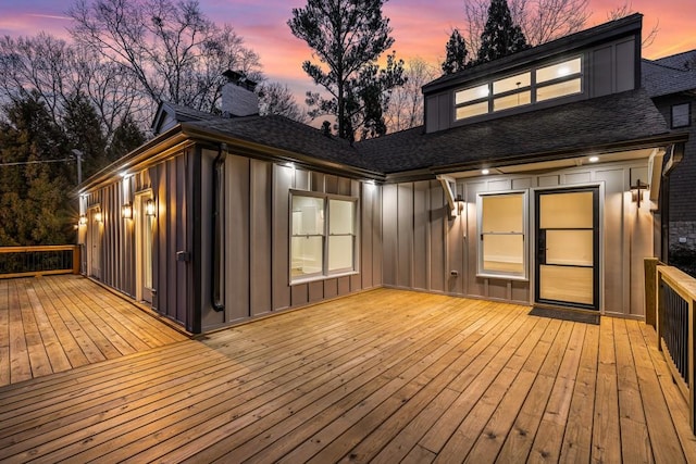 view of deck at dusk