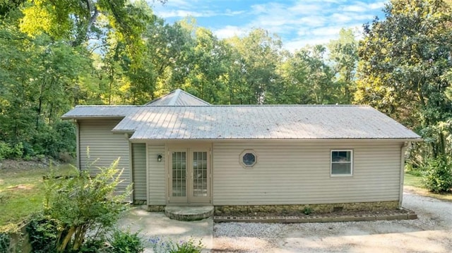 170 Early Sundown Rd, Clarkesville, GA 30523 - view of front facade with a metal roof