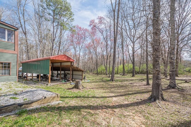 1765 Dew Pl, Marietta, GA 30064 - view of yard with a pole building and an outbuilding