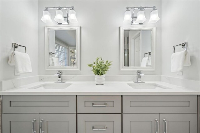 bathroom with a tile shower